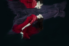 DO001-floating-Mariana-Visser